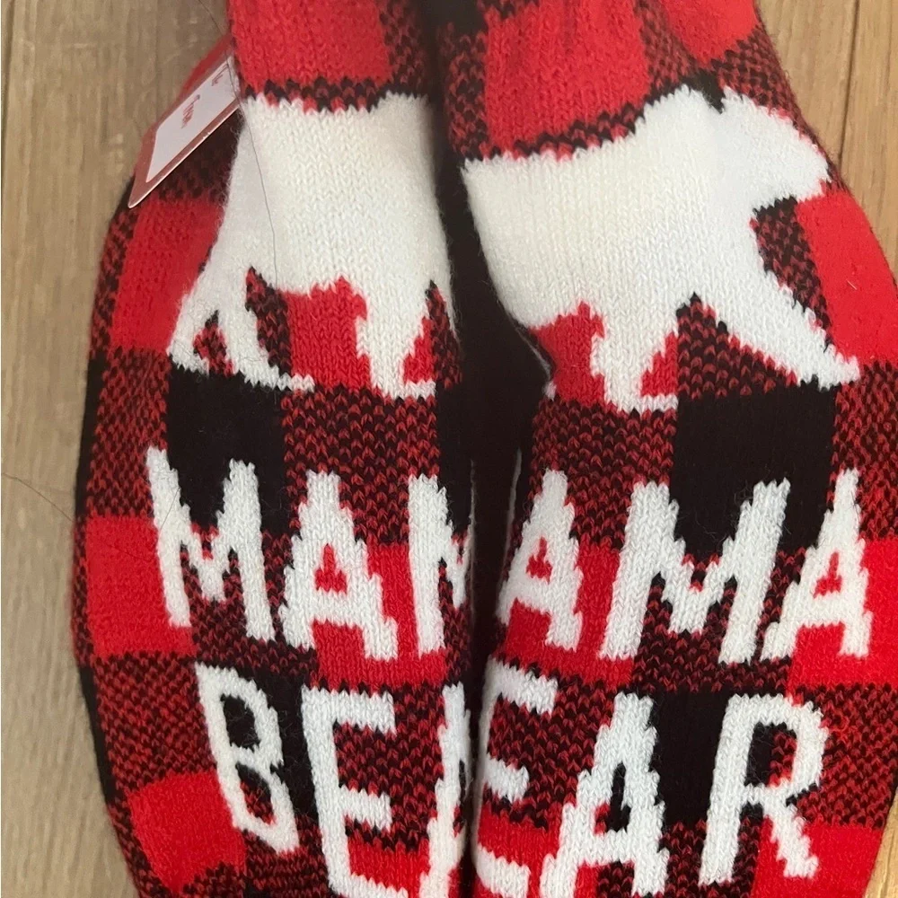 Set of 2 Cozy Christmas Slipper Socks – Fuzzy Babba & Legale – Size 4–10
